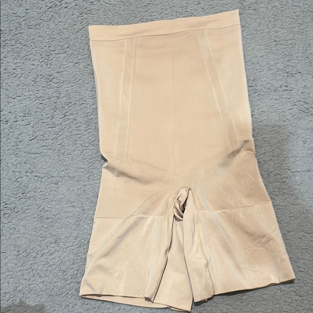 Spanx Beige nude high waisted Shapewear Shorts